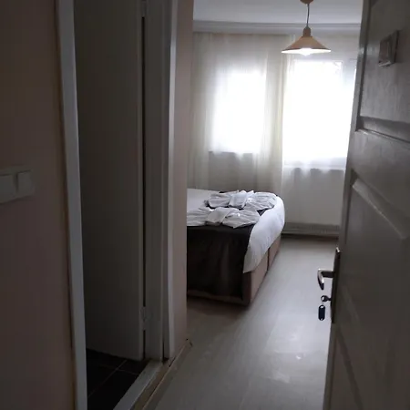 Sirma Sultan איסטמבול