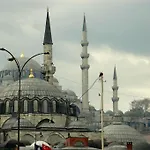 Sirma Sultan Hotel 3*