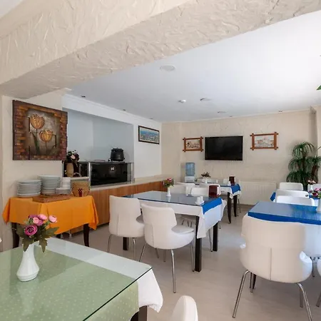 מלון Sirma Sultan 3*